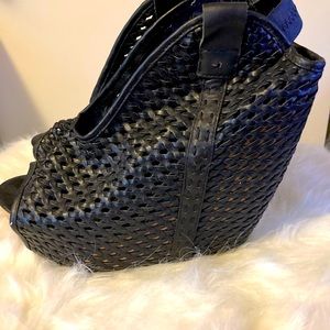 Gently worn Jeffrey Campbell black leather size 9 sandwiches
